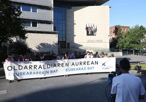 Derecho laboral y lingüístico