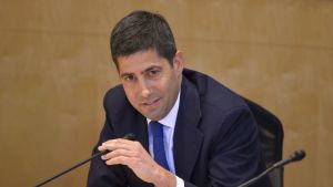 Kevin Warsh niçin faiz indirme eğiliminde ve neden indirmemeli?