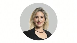 Uma reflexão nos 100 anos do nascimento de Isabel II