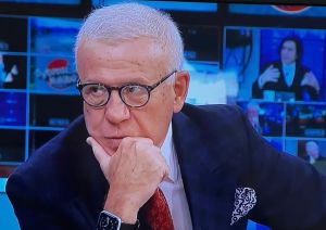 Ertuğrul Özkök: Günahlarıyla, Sevaplarıyla Bir Medya Fenomeni