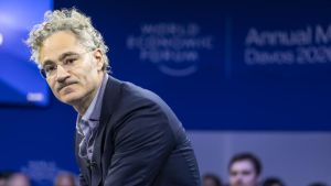 Il Ceo di Palantir voleva svegliare l'America. Può svegliare l'Europa