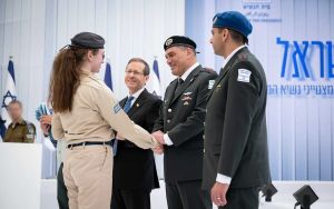 Honoring soldiers, Herzog says they have fought ‘battles future generations will study’