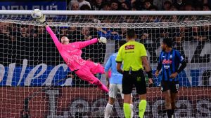 Lazio in finale di Coppa Italia: Atalanta battuta ai rigori. Motta eroe, ne para 4 su 5