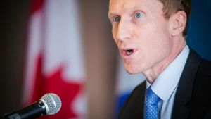 Encore un ministre de la Culture incompétent