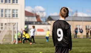 La barn og ungdom bli verdensmestere i sine egne liv