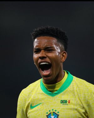 Estevão tem lesão e fica longe da Copa. Quem será o substituto?
