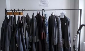 Odvetniku, ki je stranki preveč zaračunal, začasno odvzeli licenco