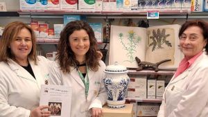 Torna la Festa della storia. Gli antichi rimedi naturali illustrati nella farmacia