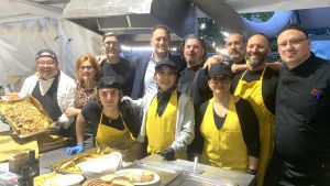 Sagre, con ‘Azzurro come il pesce’ il centro si trasforma in un grande ristorante a cielo aperto