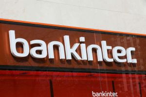 Bankinter gana 290 millones hasta marzo, un 7,6% más