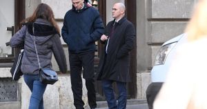 Dabro u šokantnom e-mailu podnio ostavku