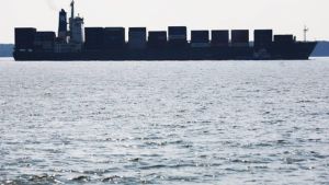 Iran: eerste inkomsten binnen van tol Straat van Hormuz