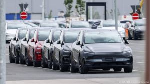 Tesla zoekt duizend extra werknemers voor Duitse fabriek