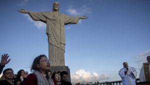 Han kom ikke for å bli tjent, men for selv å tjene