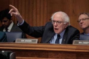 Senate GOP Blocks Sanders Amendment That Would Have Cut Drug Prices by Half