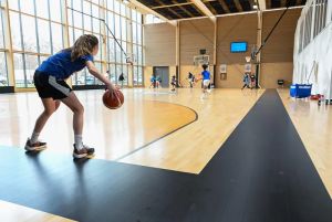 Discriminations, bizutages, abus de pouvoir : les signalements de violences dans le sport bondissent de 64 %