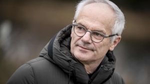 Ejer og VB-​formand re­a­ge­rer på nedryk­ning: Ele­va­tor­hol­det skal være for­tid