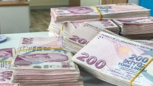 Kamu borç stokunda büyüme hız kesti