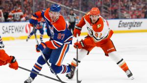 Plan vs. reality: Why Oilers, Ducks are tied in first-round series
