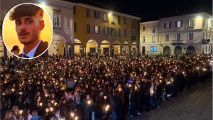 Gabriele Vaccaro ucciso nel parcheggio con la scusa di una pizza: il 16enne accusato di averlo accoltellato resta in carcere, 