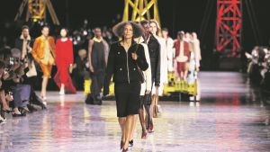 Sosyoloji modayı da teslim aldı