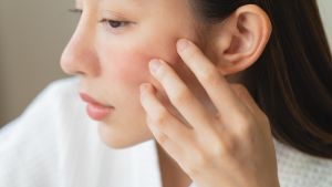 Cildimizin görünmez muhafızları: Keratinosit hücreleri