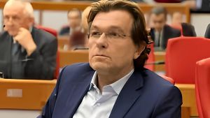 L’Ausl difende i Cau : 