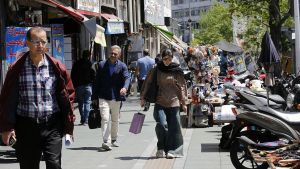 BBC u Teheranu: Novca sve manje, u vazduhu lebdi opasnost od nastavka rata