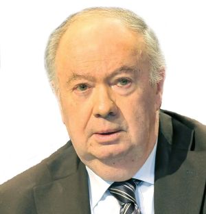A CONSTITUIÇÃO... e “esta” Constituição