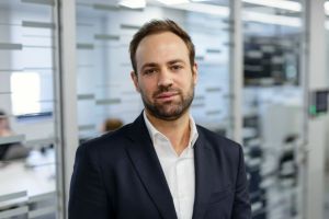 A Dimensão Menos Visível da Adoção de IA