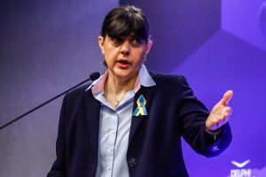Γιατί οι «σκληρές αλήθειες» της Κοβέσι άρεσαν (πολύ) στους πολίτες αλλά όχι στους… πολιτικούς