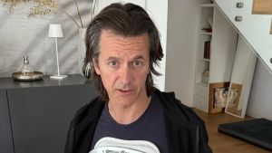 Crollo ex Caserma Pepe, parla l'ingegnere sopravvissuto: «Cinque metri di volo, ora le vertebre fratturate»