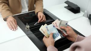 Evro novčanice dobijaju novi izgled: Izdvojene dve tematske celine