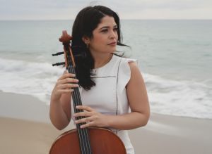 Ana Carla Maza: il mio violoncello danza con la musica cubana