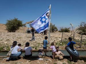 Negotiations that enable Israel’s land-grabs
