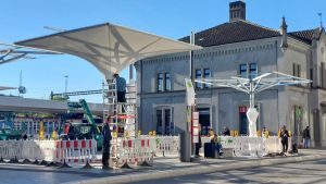 Busfahrgäste bekommen am Konstanzer Bahnhof endlich ein Dach über dem Kopf