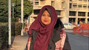 Manifesti della Lega “No moschea” sui bus, la candidata del Pd: «Sconcertante»