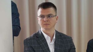Ko je Miloš Parandilović: Poslanik Novog lica Srbije kome su naprednjaci zapretili da pazi kako prelazi prugu
