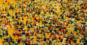 Popülizm ve Toplumsal Gerilimin Sadeleşen Dili