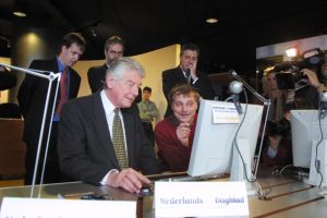 ‘Het zal wel niks worden.’ Veertig jaar geleden werd de eerste website met .nl geregistreerd