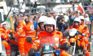 Nujni prevoz: policisti pri spremstvu dojenčka v bolnišnico zaprli tudi križišče, 2.