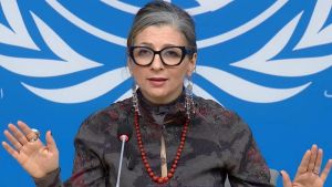 Albanese online a scuola. La prof verso la sanzione