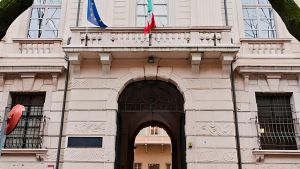 Colpì il cugino col cacciavite, il pm chiede sei anni