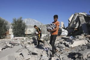 « Netanyahou a besoin d’effacer les images de civilité et d’humanité » : à Gaza, les livres et la culture cibles des bombes
