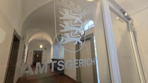 Mann masturbiert im Möbelhaus: Richter glaubt ungewöhnlicher Ausrede nicht