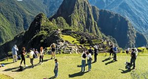 Cuidemos a los turistas que llegan al Perú