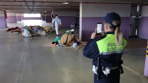 In strada di notte, nei campi di giorno: la rete dei senzatetto assunti dalle coop