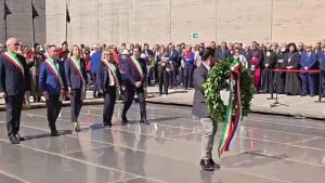 25 Aprile in Risiera a Trieste: deposte le corone dei sindaci della provincia