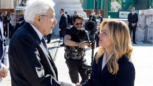 Meloni cita Mattarella: 