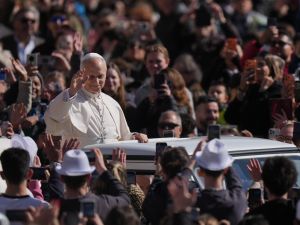 Papa Leone il 23 maggio ad Acerra: vedrà i vescovi campani e i familiari delle vittime della Terra dei Fuochi